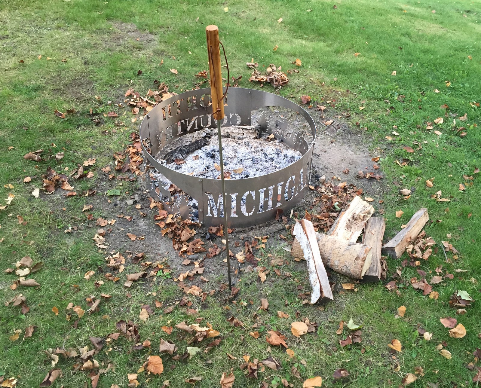 4 Reasons I prefer Fall Campfires!