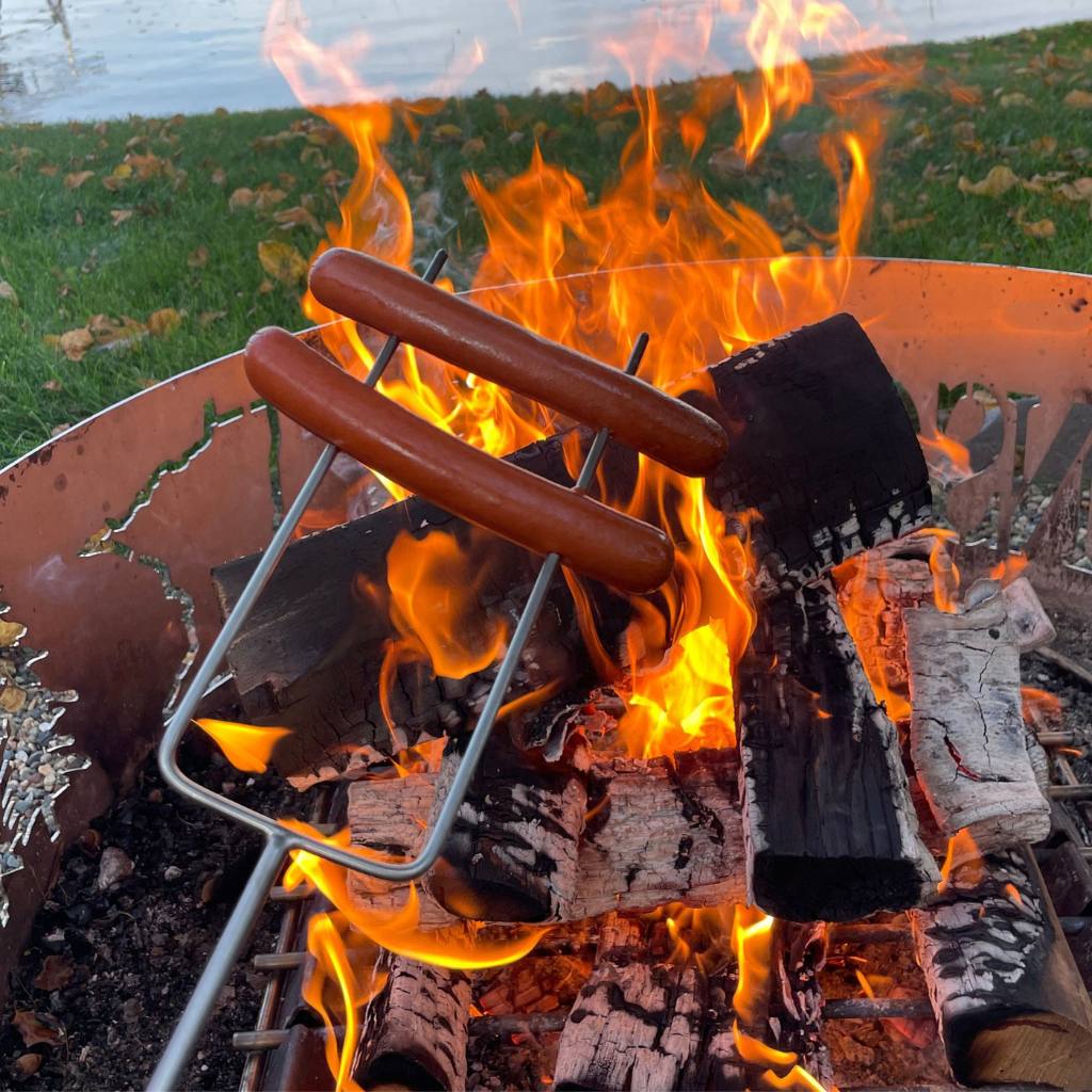 Friends Get Toasted Roasting Stick